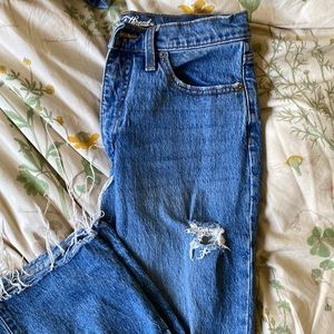 Distressed Straight Leg Jeans